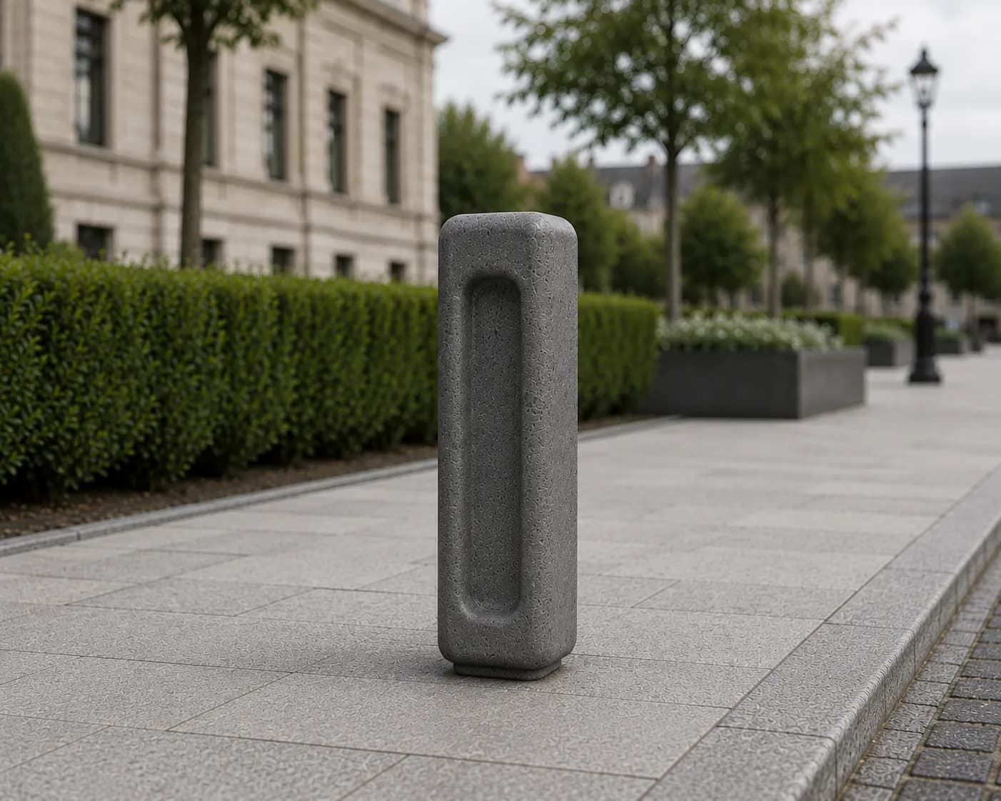 Halo Bollard Frame — 2